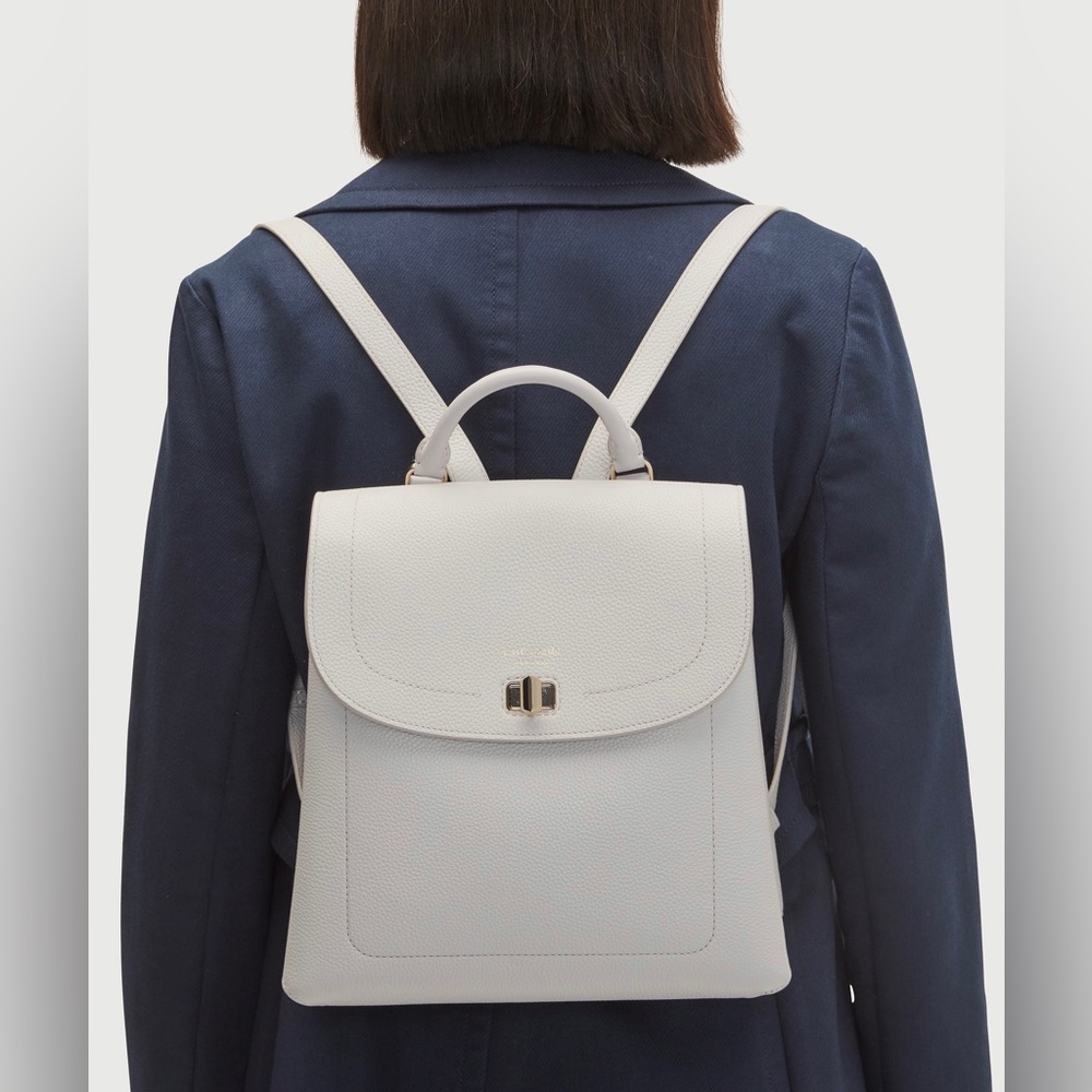 KATE SPADE Essential Medium Turnlock Backpack - Light Gray